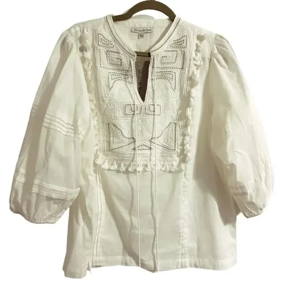 See and Be Seen Cotton Blouse White Size Large Silver Embroidery Poms NWT - Picture 2 of 9